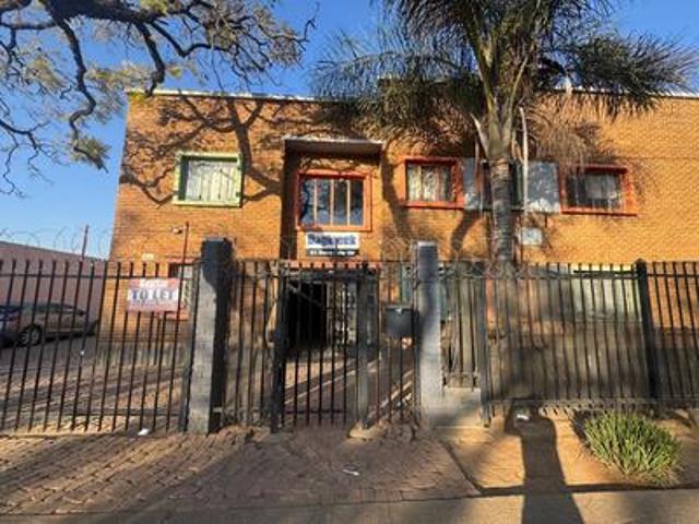 Apartment for sale in Waterkloof, Gauteng