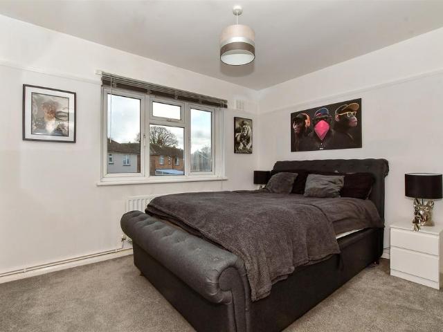 Flat for sale in Westgate-on-Sea, Acol