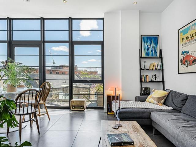 Flat for sale in Callis Yard, Greater London