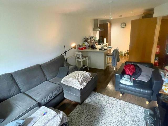 Flat for sale in London Borough of Waltham Forest, Greater London