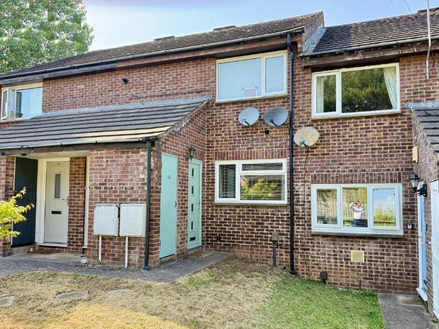 Flat for sale in Watergate, Devon