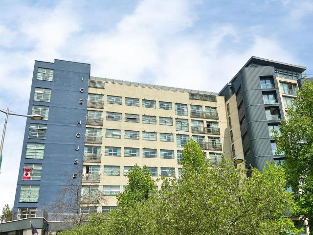 Flat for sale in St Ann's, Haddon