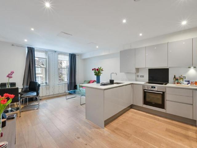 Flat for sale in Walworth, Isle Of Man