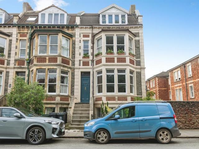 Flat for sale in Feckenham, City Of Bristol