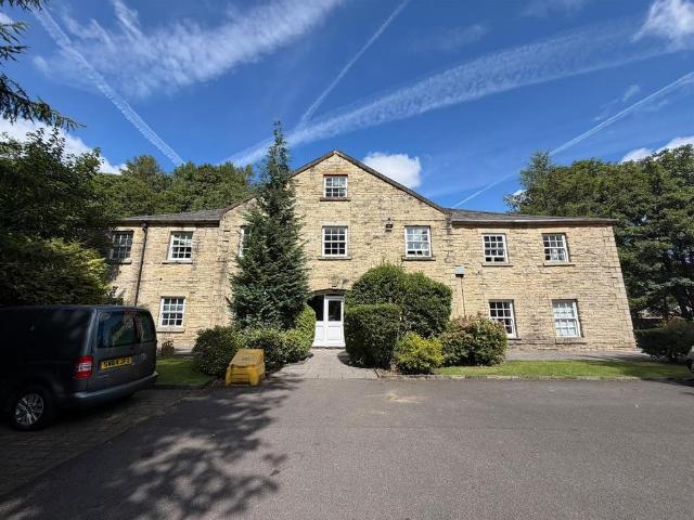 Flat for sale in Nuttall, Bury