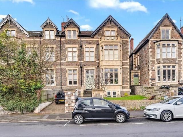Flat for sale in Tyndall's Park, Feckenham