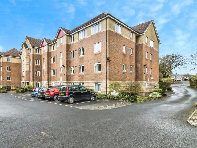 Flat for sale in Salford, Greater Manchester