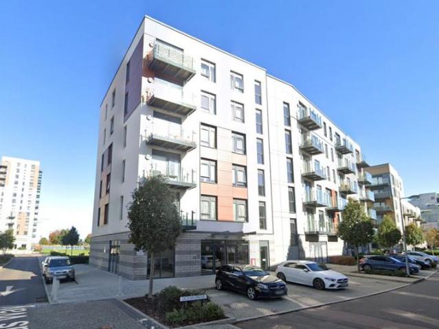 Flat for sale in Brompton, Gillingham