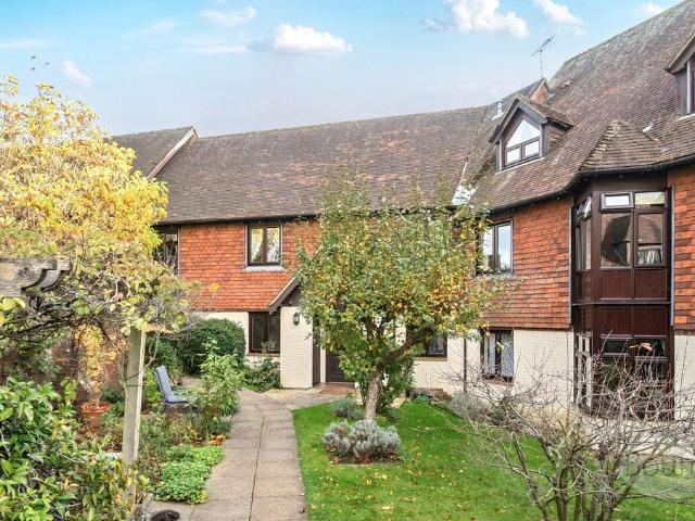Flat for sale in Petersfield, Bolton Low Houses
