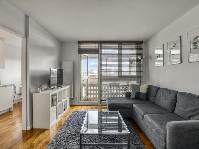 Flat for sale in Barnsbury, Greater London