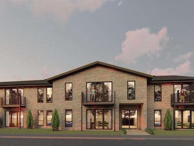 Flat for sale in Berry Hill, Potters Corner