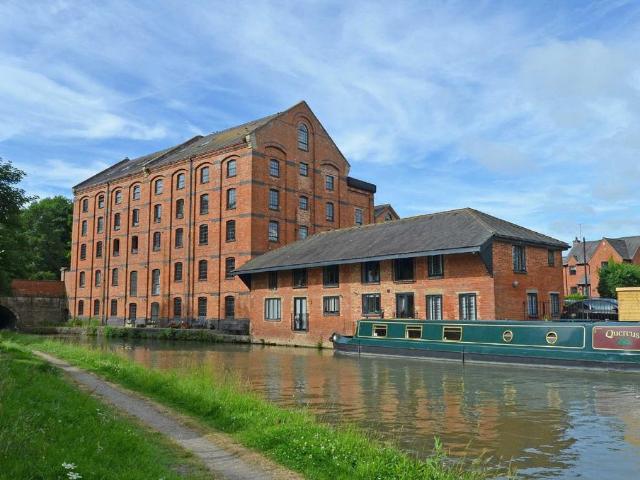 Flat for sale in Blisworth, Northamptonshire