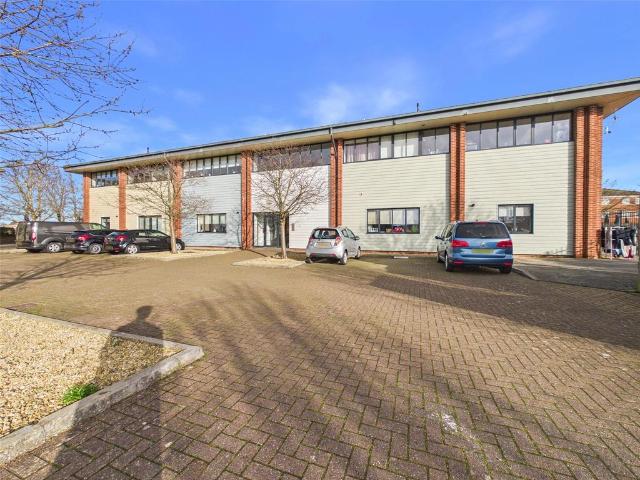 Flat for sale in Gloucester, Gloucestershire