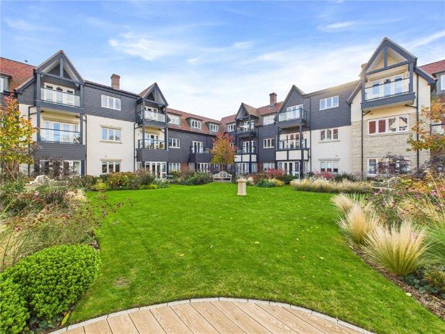 Flat for sale in Bedford