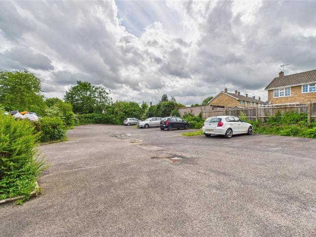 Flat for sale in Glynde, West Sussex