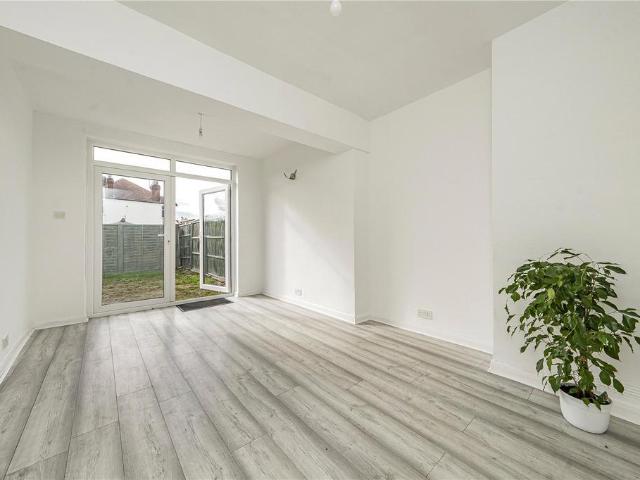 Flat for sale in London Borough of Merton, Greater London