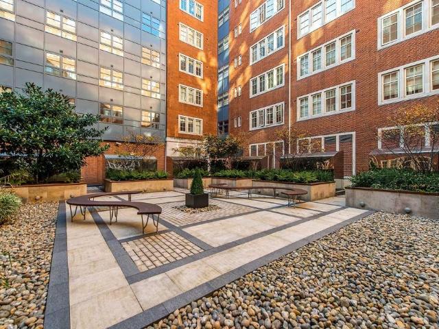 Flat for sale in Westminster, Isle Of Man