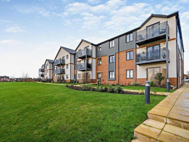 Flat for sale in Cabus, Lancashire