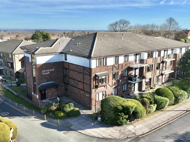 Flat for sale in Heswall, Wirral