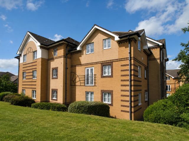 Flat for sale in Feckenham, City Of Bristol