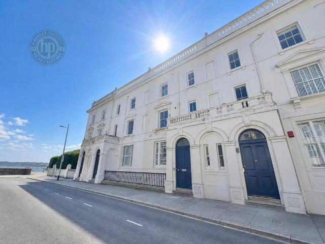 Flat for sale in West Hoe, Mount Wise