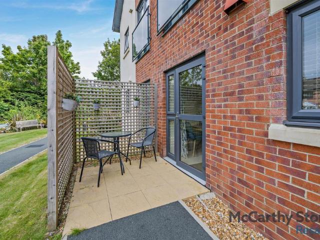 Flat for sale in Firbank, Lancashire