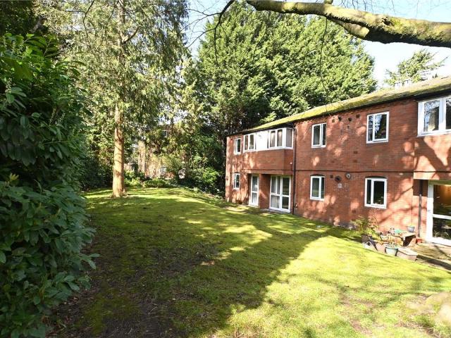 Flat for sale in Wake Green, West Midlands
