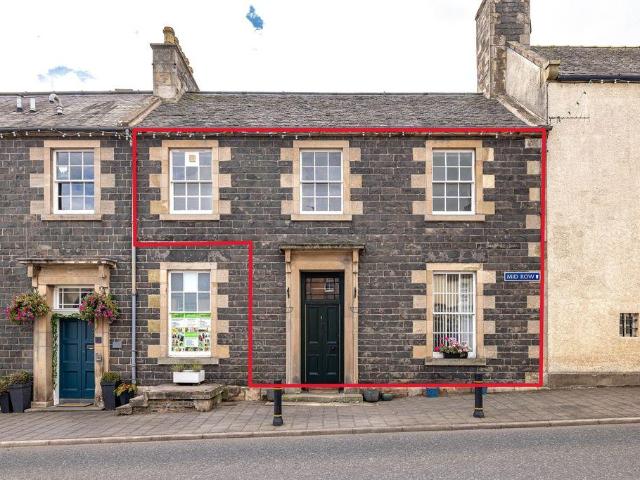 Flat for sale in Lauder, Scotland