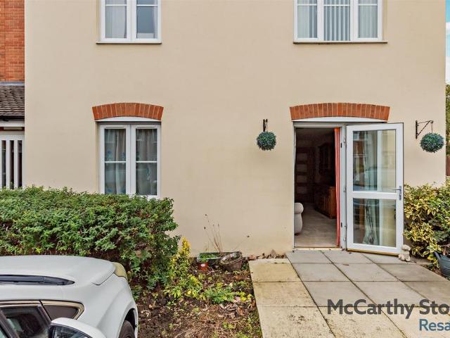 Flat for sale in East Tuddenham, Norfolk