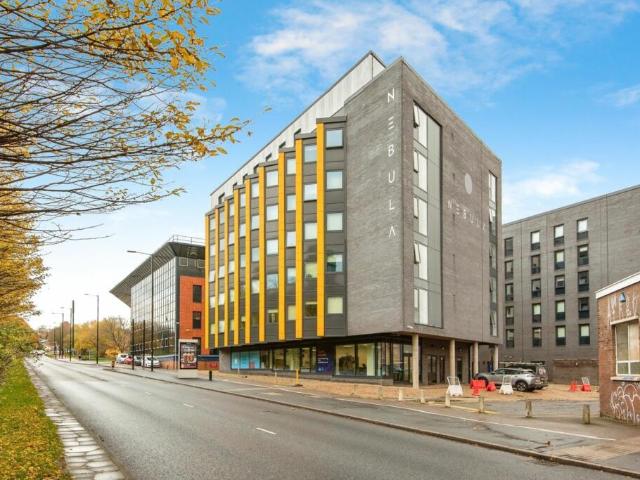 Flat for sale in Devonshire, South Yorkshire