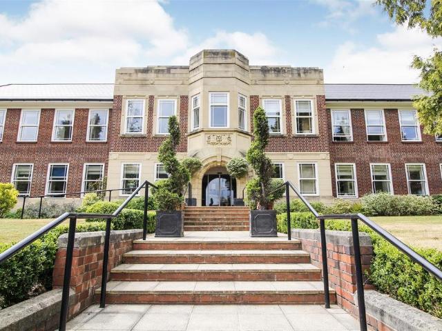 Flat for sale in Barbourne, Isle Of Man