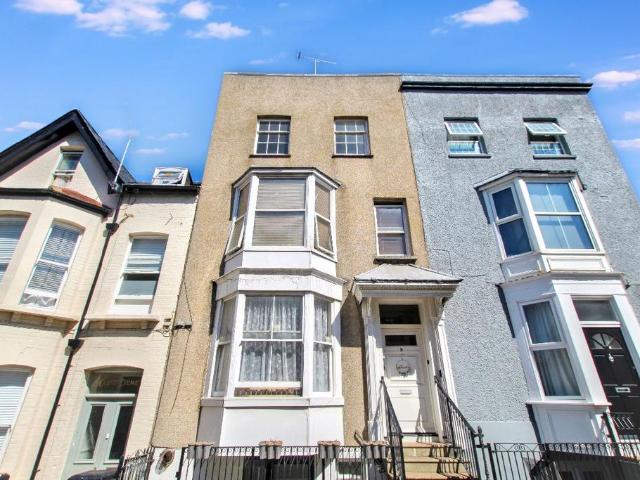 Flat for sale in Mickleburgh Hill, The Bridge