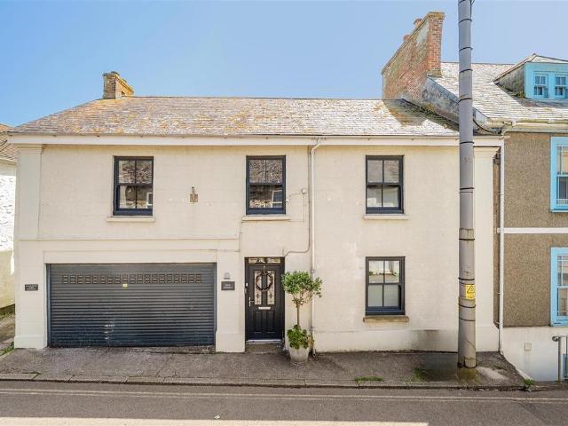 Flat for sale in Marazion