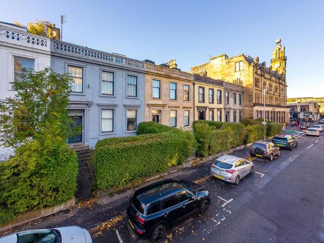 Flat for sale in North Kelvinside, Glasgow