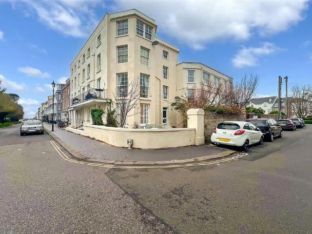 Flat for sale in Clapham, West Sussex
