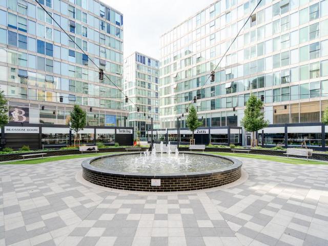 Flat for sale in Milton Keynes