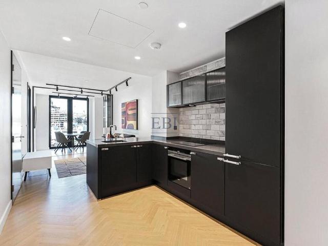 Flat for sale in Bishopsgate Without, Lyons