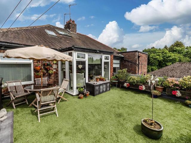 Flat for sale in Woolsington, Newcastle Upon Tyne