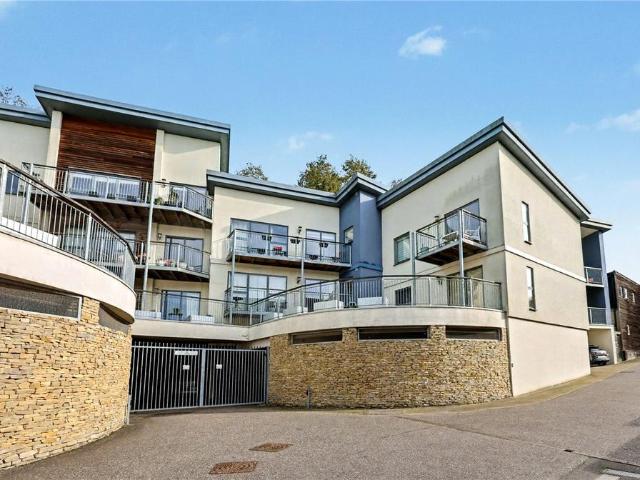 Flat for sale in New Catton, East Bank