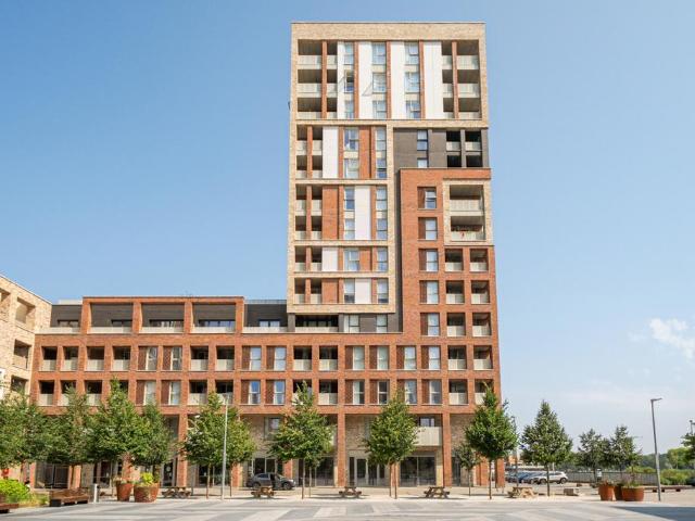 Flat for sale in Southmere, Greater London