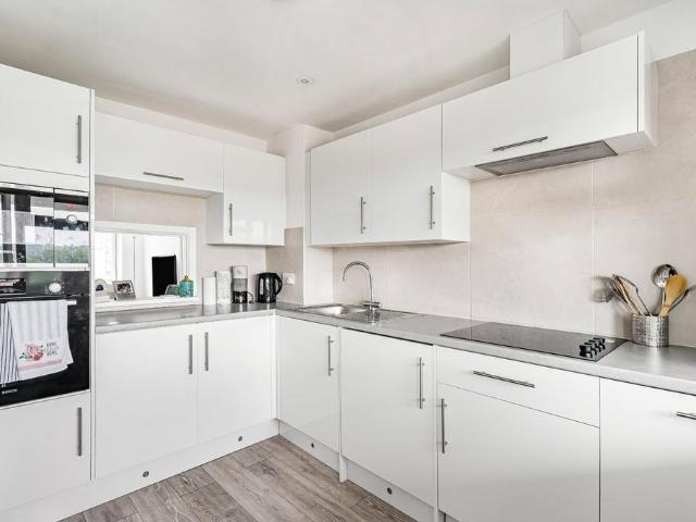 Flat for sale in Fretherne, Hertfordshire