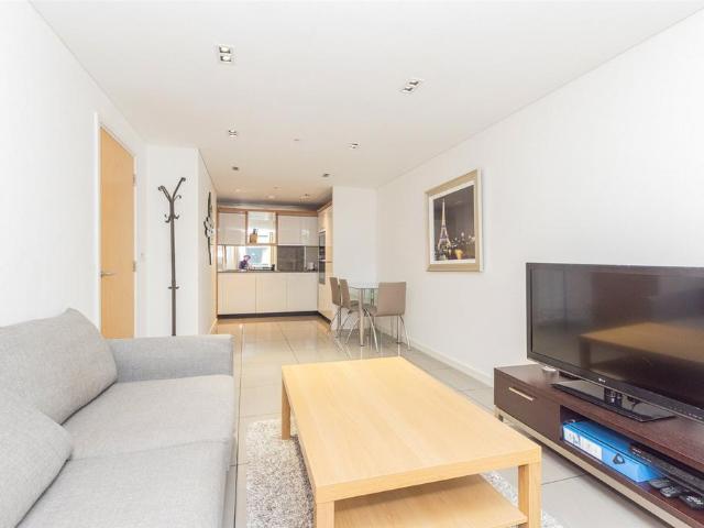 Flat for sale in Fitzrovia, Greater London
