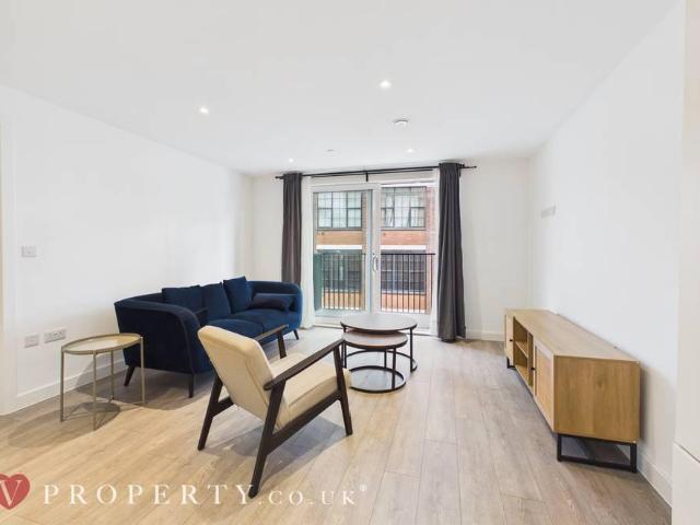 Flat for sale in Rea Valley, Birmingham