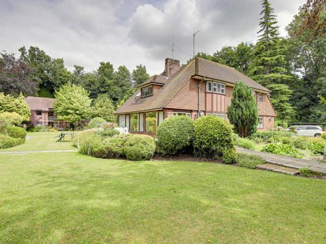 Flat for sale in Reading