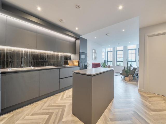 Flat for sale in Bell Farm, High Field