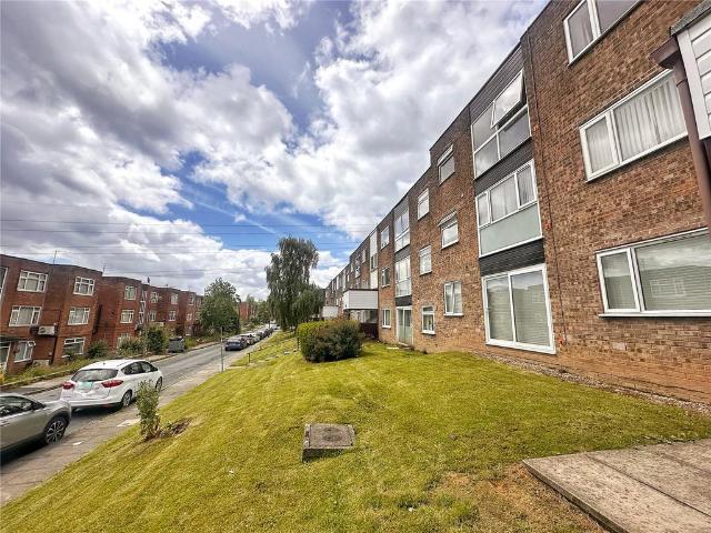 Flat for sale in Bury, Greater Manchester