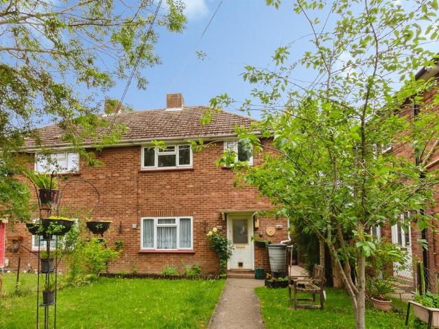 Flat for sale in Bocking, Chipping Hill