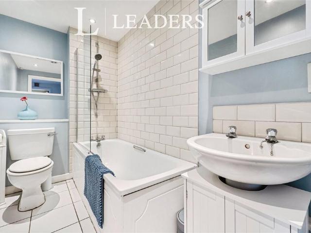 Flat for sale in Brook Street, Bourne Vale