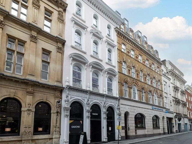 Flat for sale in Blackfriars, Lyons