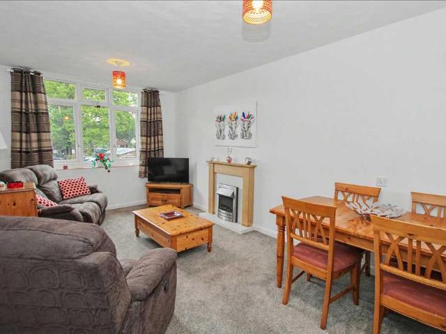 Flat for sale in Kingswood Firs, Bolton Low Houses